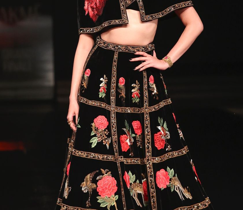 Lakme Fashion Week: Ananya, Tara, Alaya Give Us A Peak Into Festive Glamor